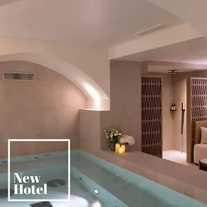 ريزدنس إمبريالي 4*, باريس فرنسا