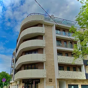 https://avrora-suite.varna-hotels.com