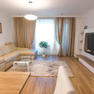 Hauptbahnhof Arsenal Hotel