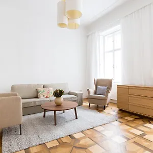 Heymi Apartments Stephansdom דירה
