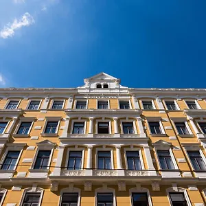 Lehrerhaus ** Viyana