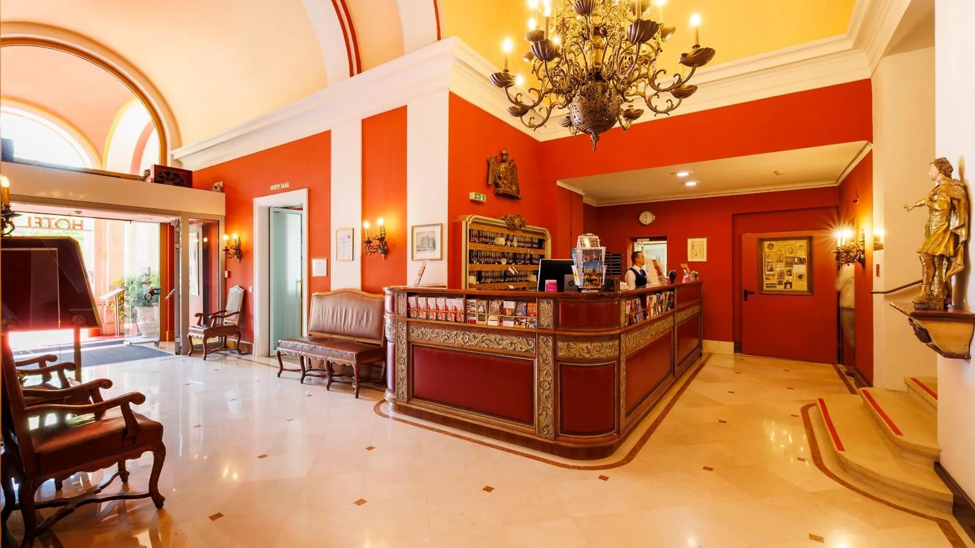 וינה Hotel Regina