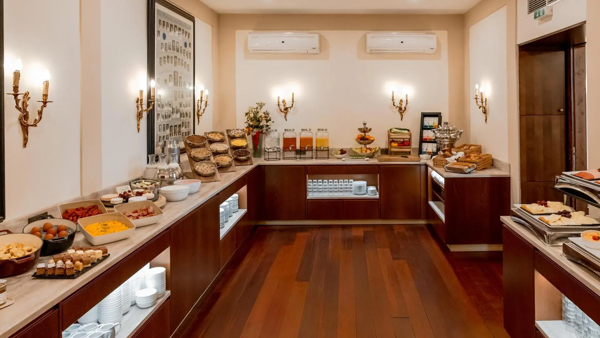 וינה Hotel Regina אוסטריה