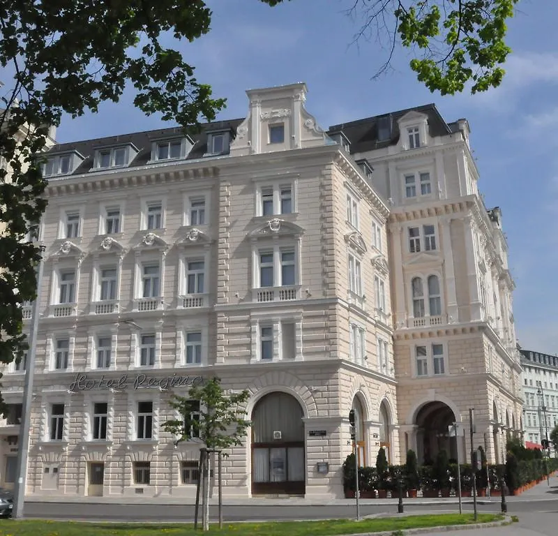 וינה Hotel Regina אוסטריה