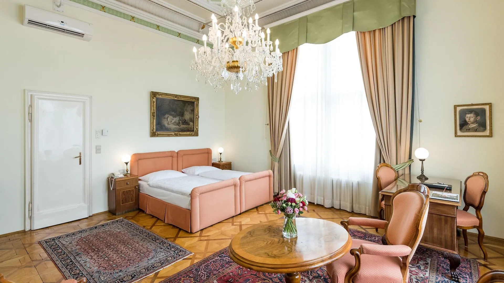 ****  Hotel Regina Vienna Austria