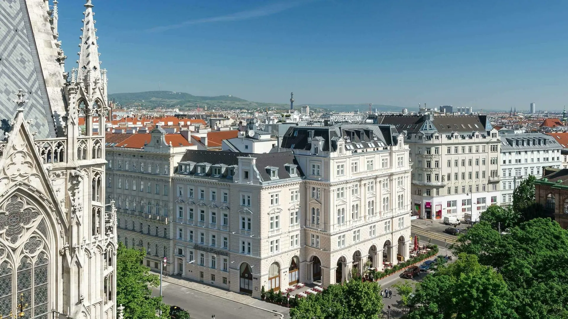 Hotel Regina location